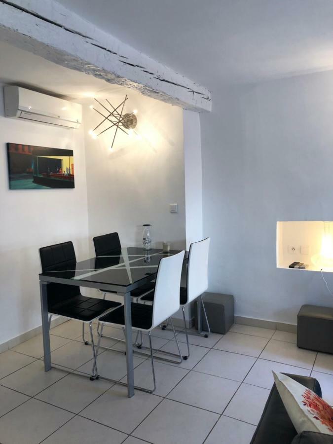 Appartement A Deux Pas Du Palais Des Festivals , Deux Pieces Dans Le Bas Du Quartier Historique Du Suquet A